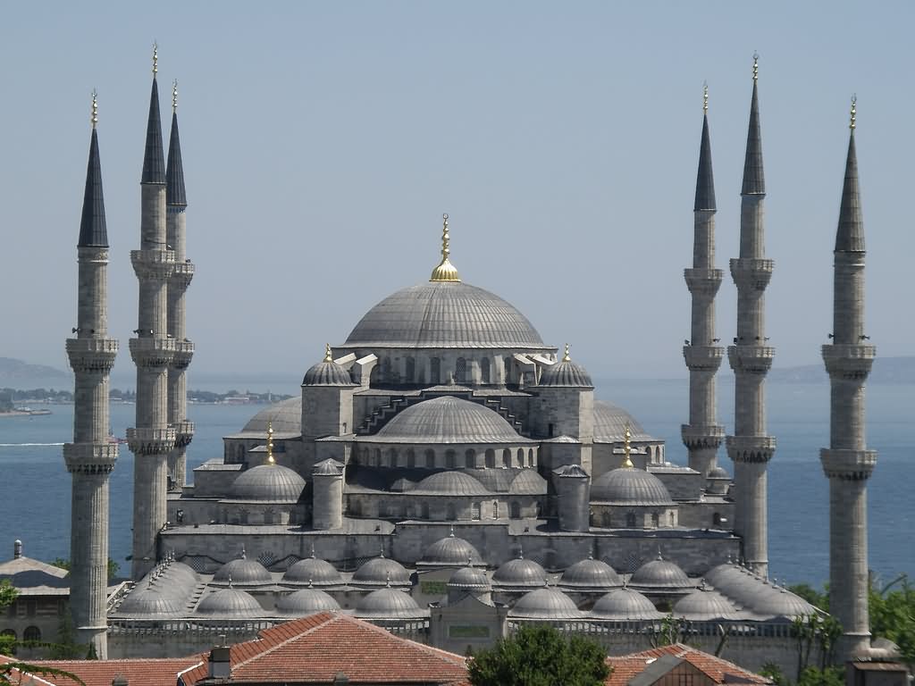 Blue Mosque Front Picture