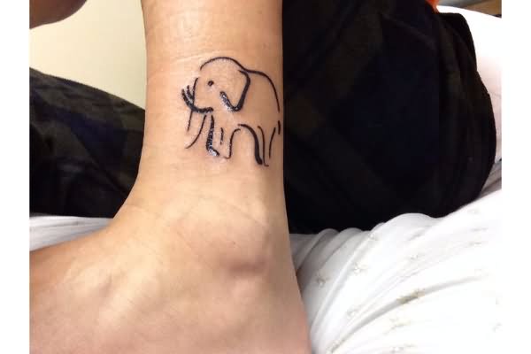 Classic Black Outline Elephant Tattoo On Leg