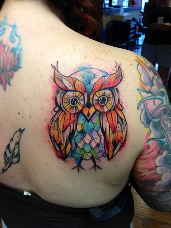 Classic Watercolor Owl Tattoo On Girl Right Back Shoulder