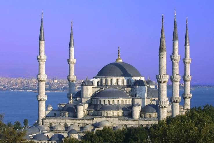 Front View Of The Blue Mosque In Istanbul, Turkey