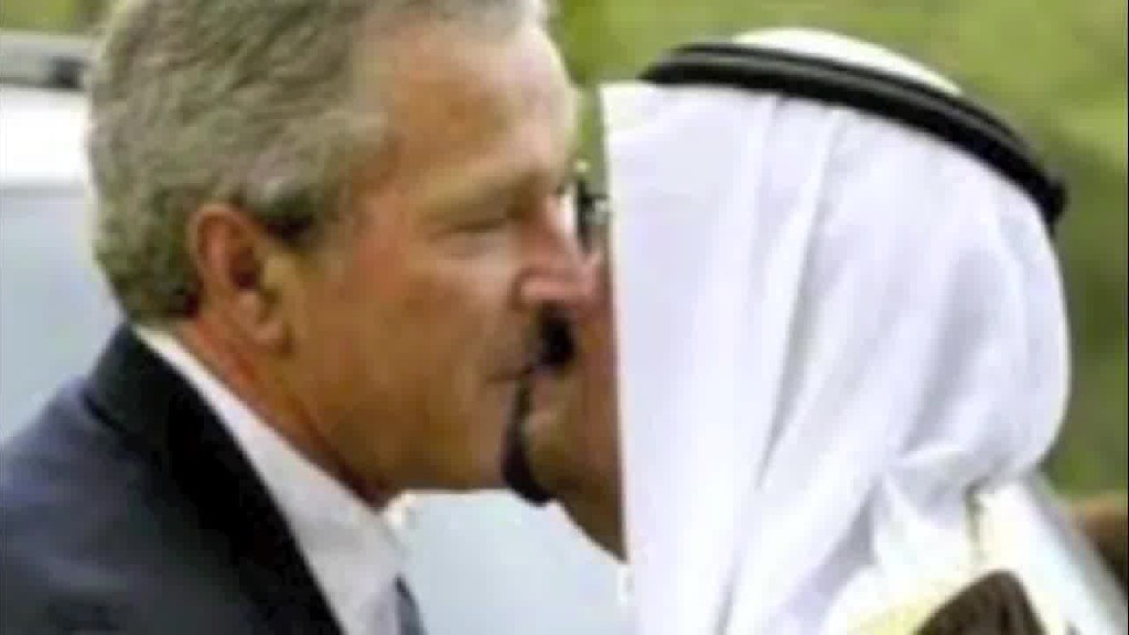 George Bush And Saudi King Abdullah Kissing Face Funny Picture