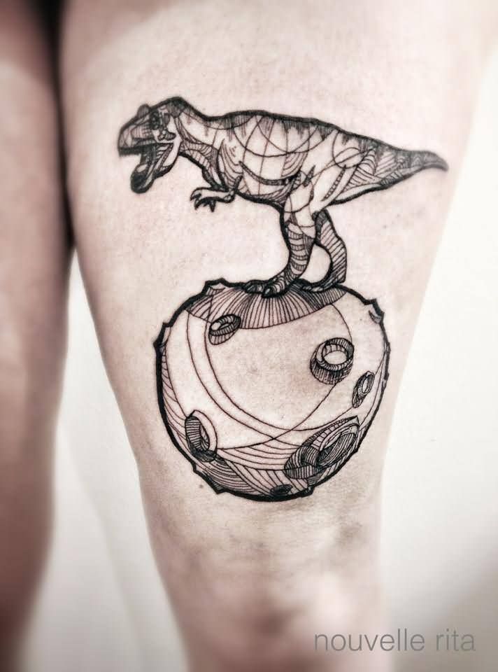 Grey Ink Geometric Dinosaur Tattoo On Left Thigh
