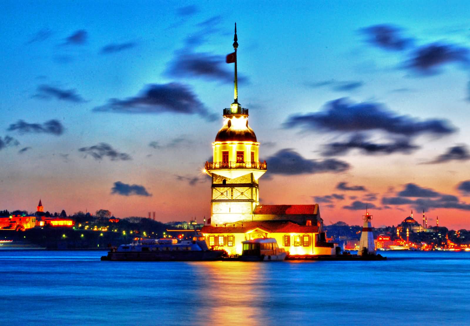 Maiden's Tower In Istanbul Photo