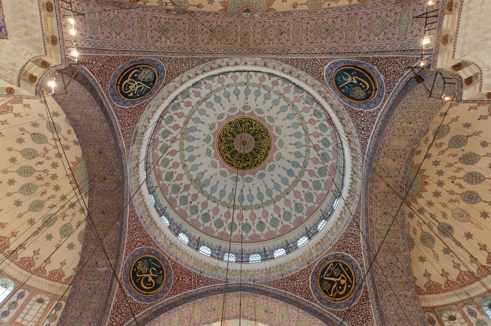 Main Dome Inside The Yeni Cami Mosque