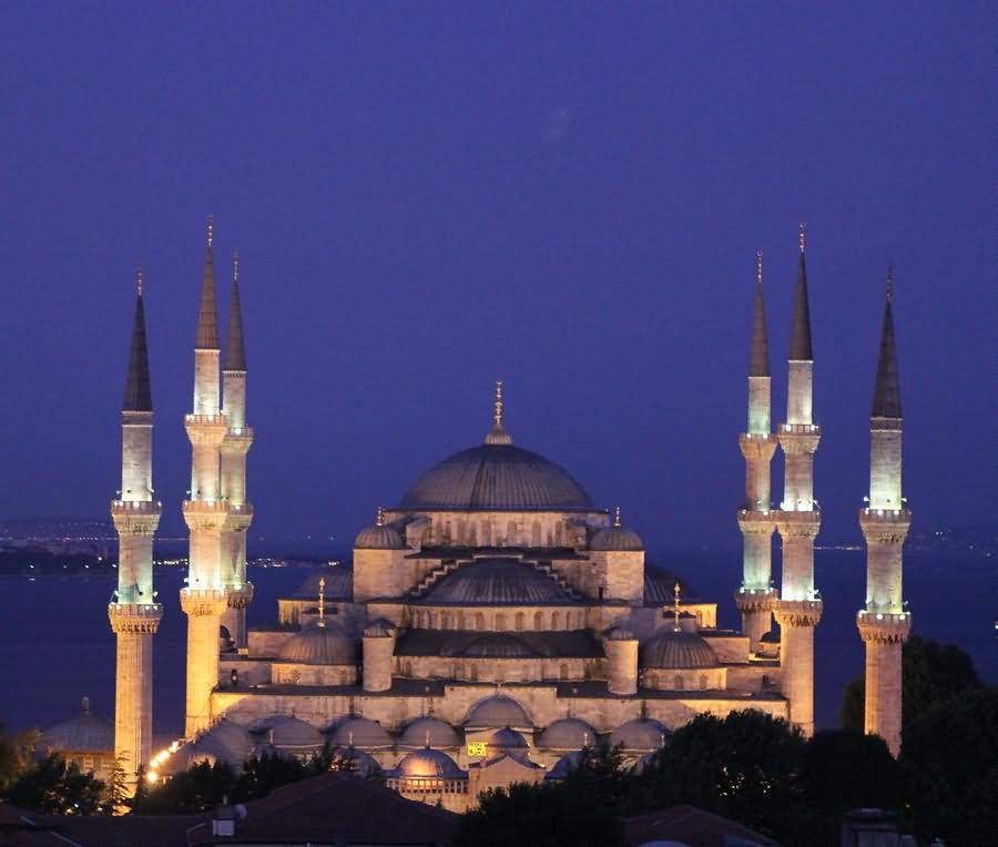 Night View Of The Blue Mosque
