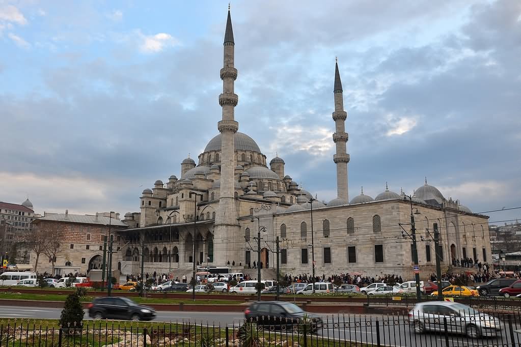 Side View Of The Yeni Cami Mosque