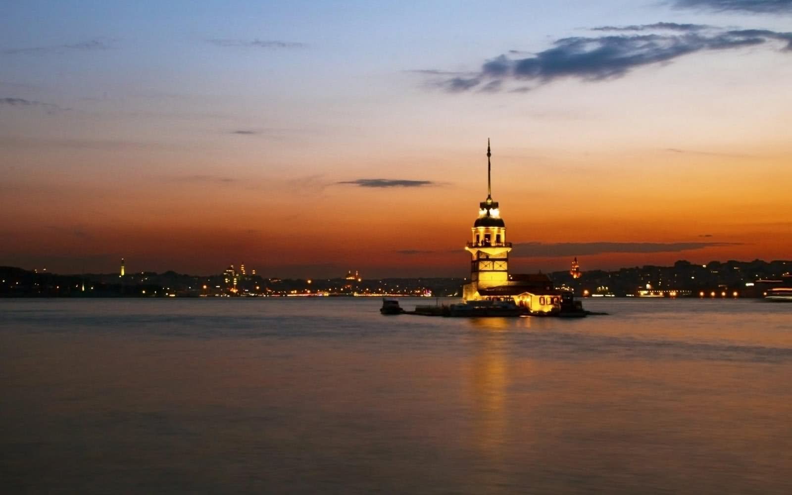 Sunset View Image Of The Maiden's Tower, Istanbul