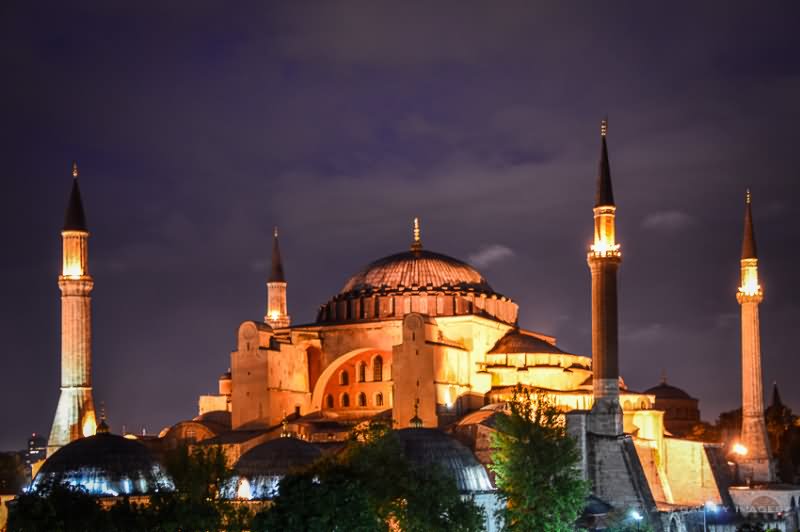 The Hagia Sophia Museum In Istanbul Night Picture