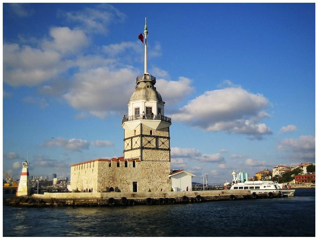 The Maiden's Tower Image