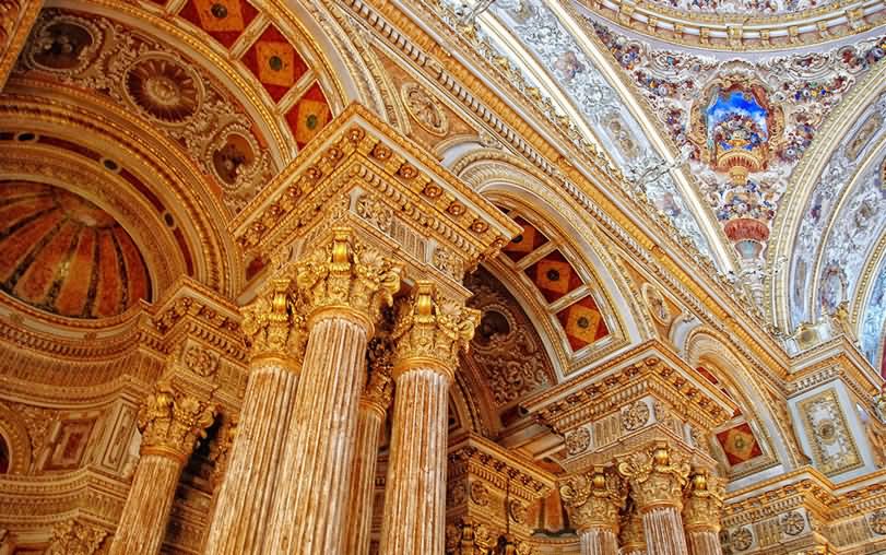 The Throne Hall Inside The Dolmabahce Palace In Istanbul
