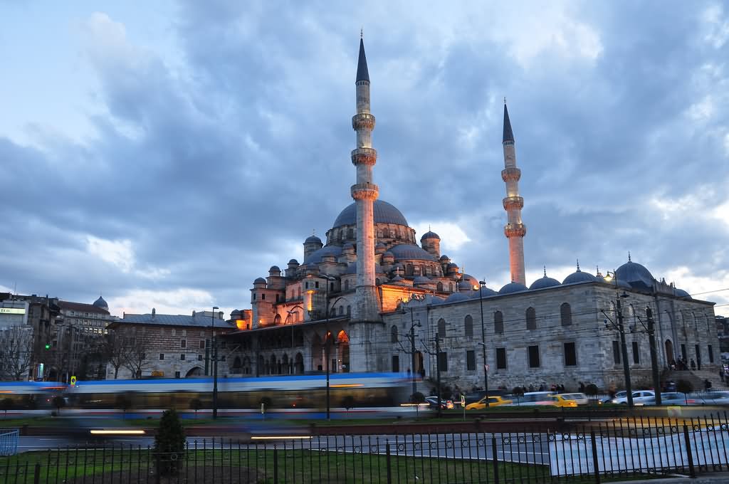 The Yeni Cami In Istanbul During Sunset