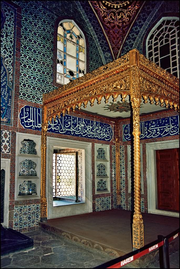 Throne Inside The Topkapi Palace, Istanbul