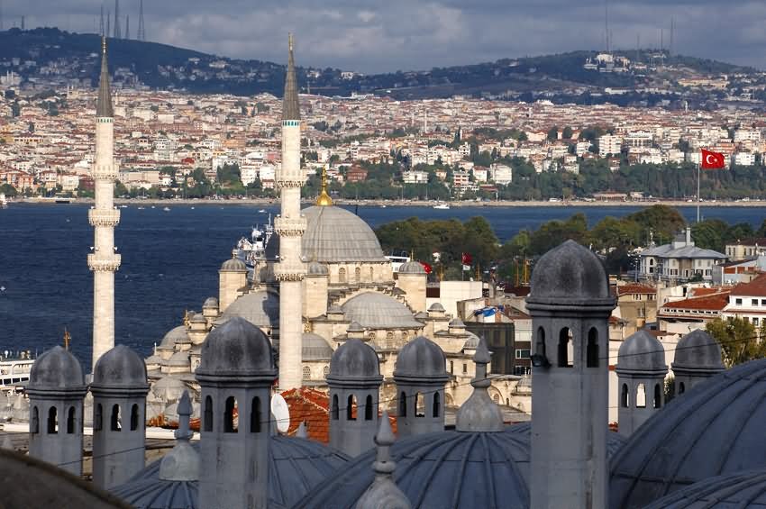 View Of Yeni Cami Mosque In Istanbul