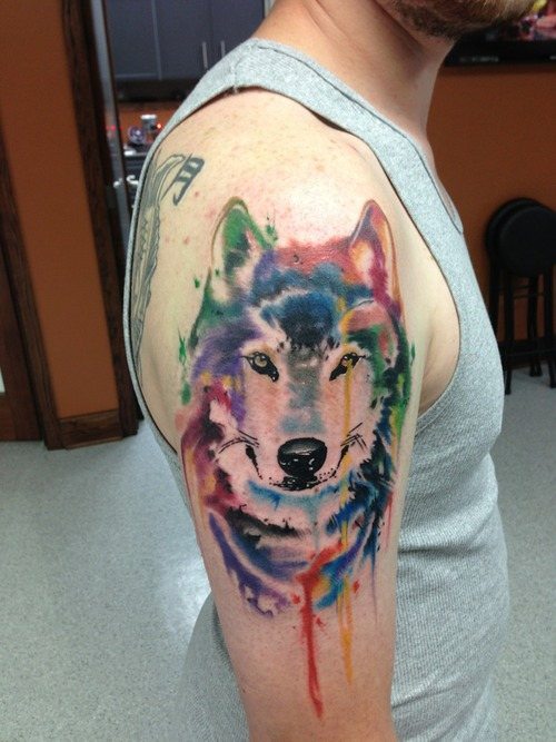 Watercolor Wolf Tattoo On Man Right Shoulder