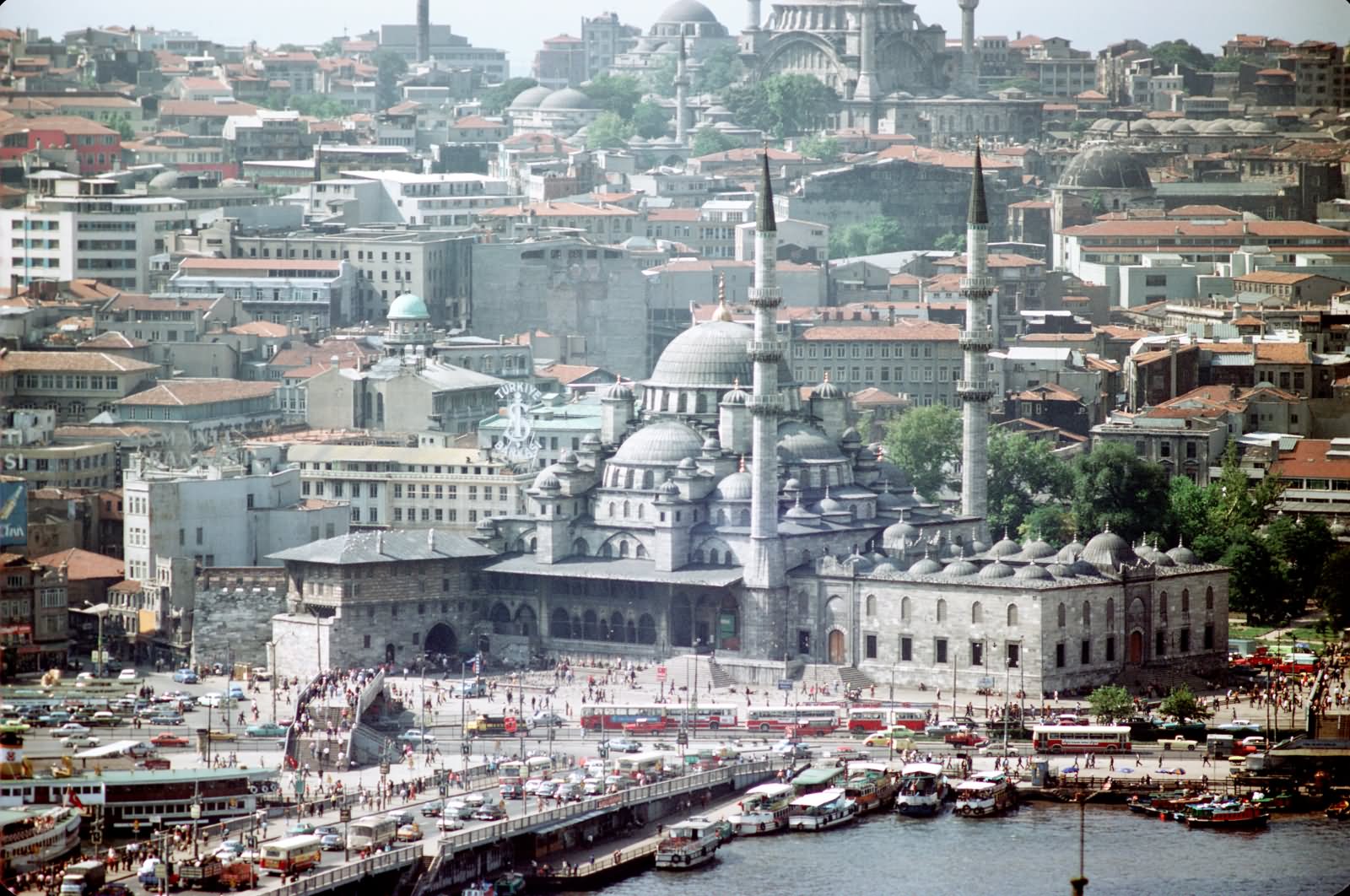 Yeni Cami And The Galata Bridge View