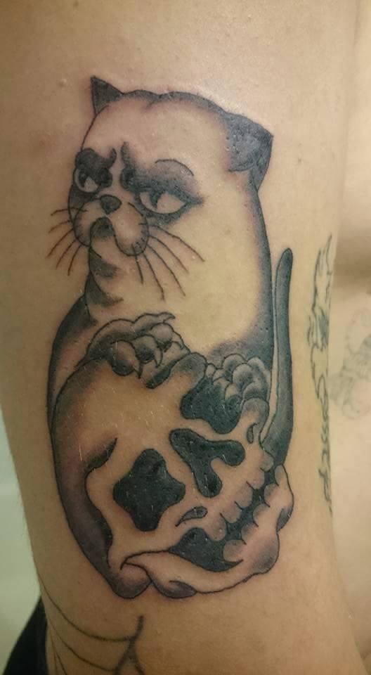 Black And White Grumpy Cat Tattoo On Right Bicep