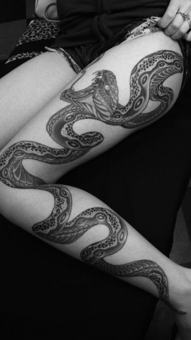 Black And White Snake Tattoo On Girl Left Full Leg
