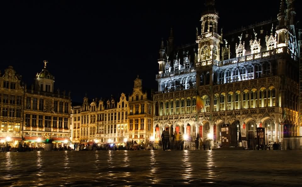Night View Of The Grand Place In Brussels, Belgium