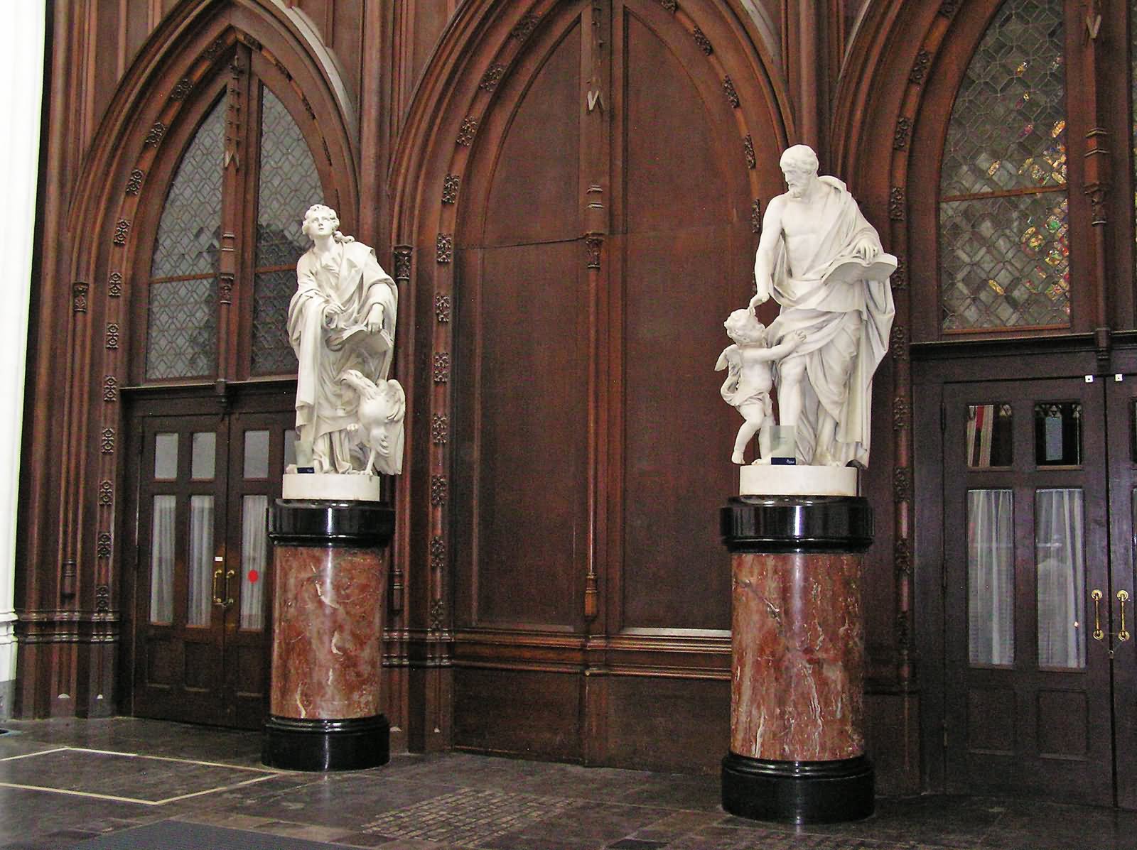 Statues On The Entrance Inside The St. Michael And St. Gudula Cathedral