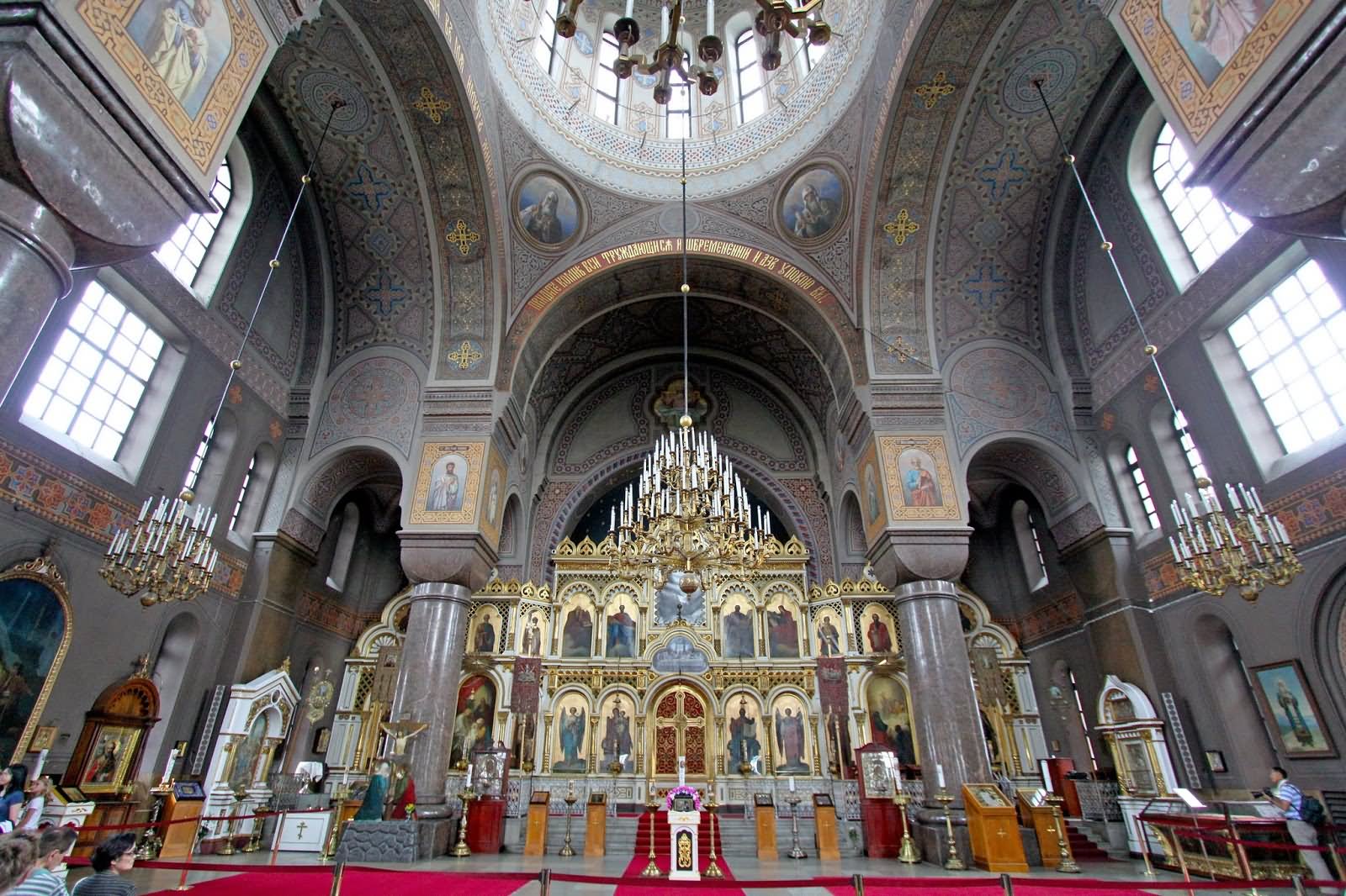 Beautiful Inside Picture Of The Uspenski Cathedral