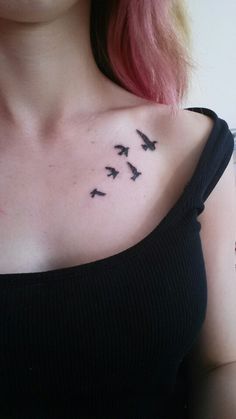 Black Flying Birds Tattoo On Girl Left Collar Bone