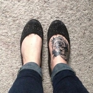 Black Ink Rose Tattoo On Right Foot