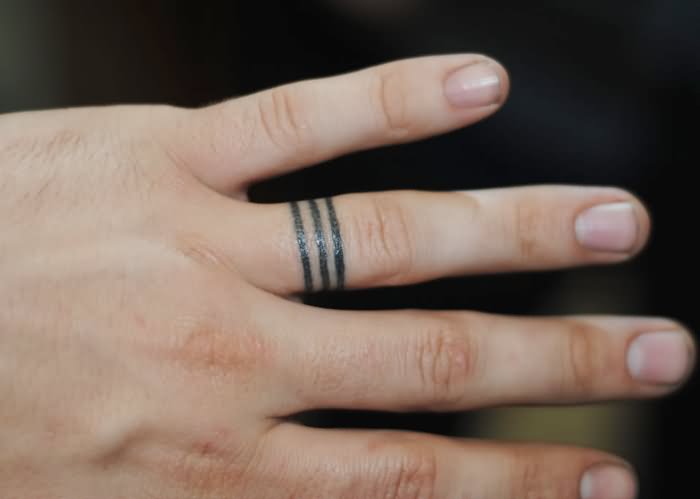 Black Three Line Ring Tattoo On Finger