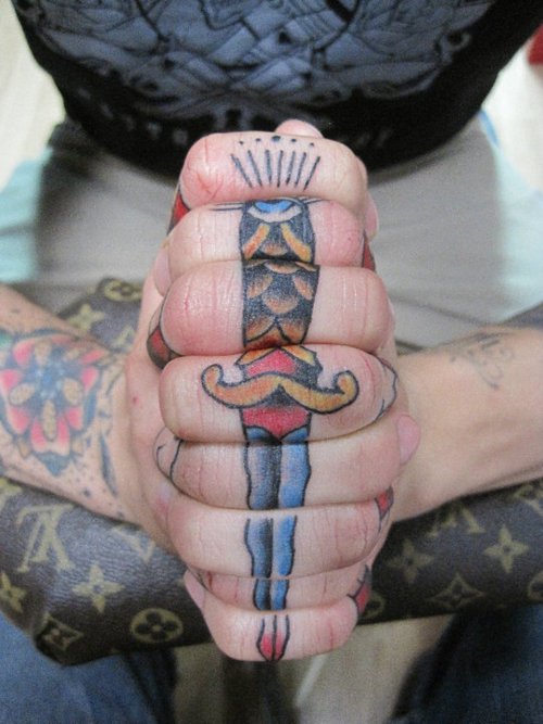 50+ Awesome Knuckle Tattoos