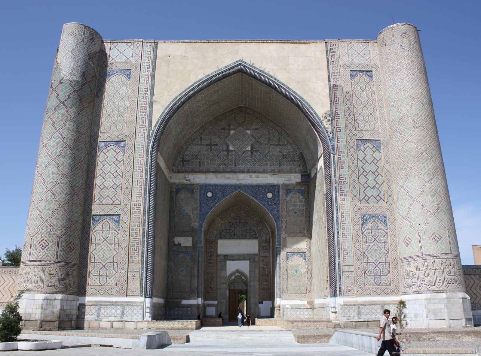 Front View Of The Bibi-Khanym Mosque