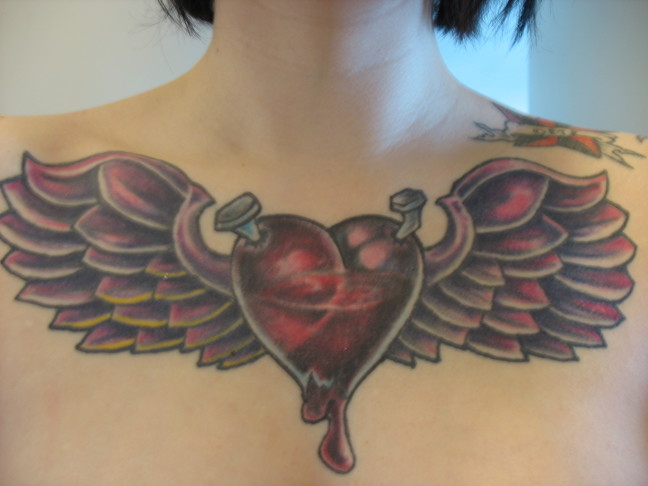 Gothic Heart With Wings Tattoo On Collarbone