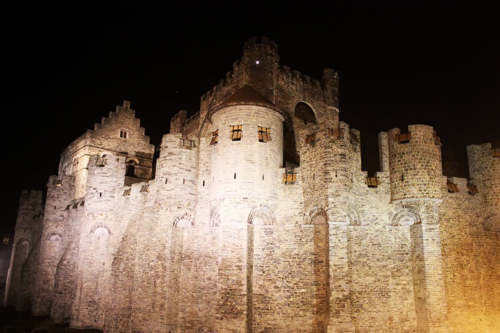 Gravensteen At Night Picture