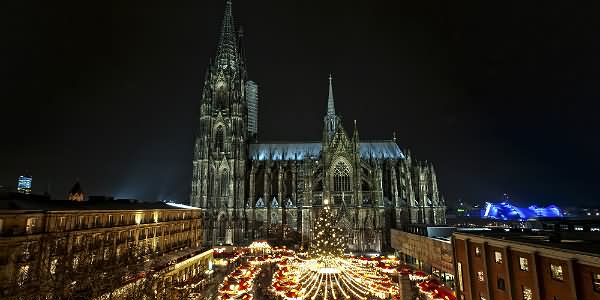 Incredible Cologne Cathedral Night View Picture