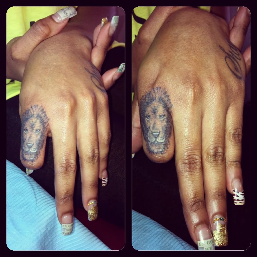 Lion Face Tattoo On Girl Finger