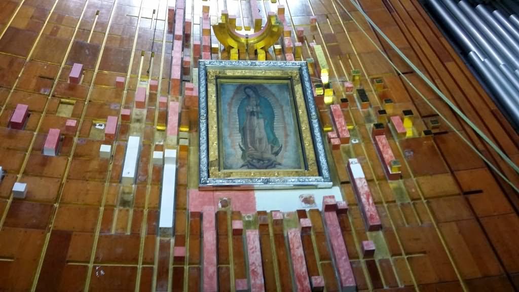 30 Incredible Interior View Images And Photos Of The Basilica of Our Lady of Guadalupe In Mexico City