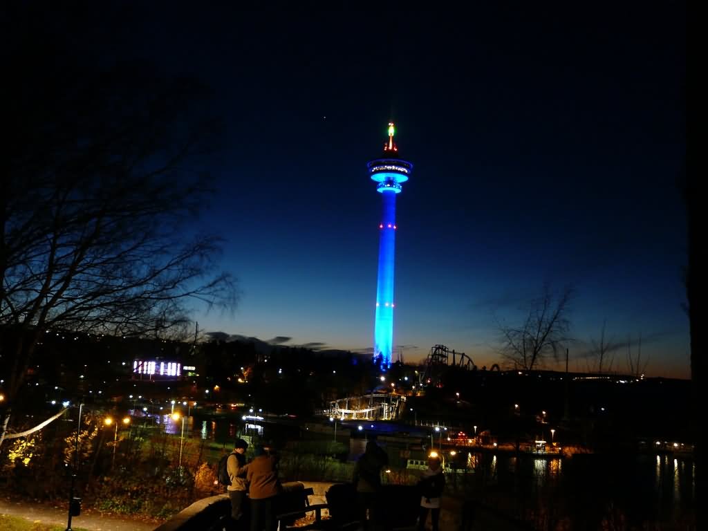 The Nasinneula Tower Lit Up At Night