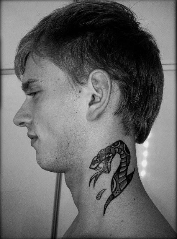 Traditional Snake Tattoo On Man Side Neck