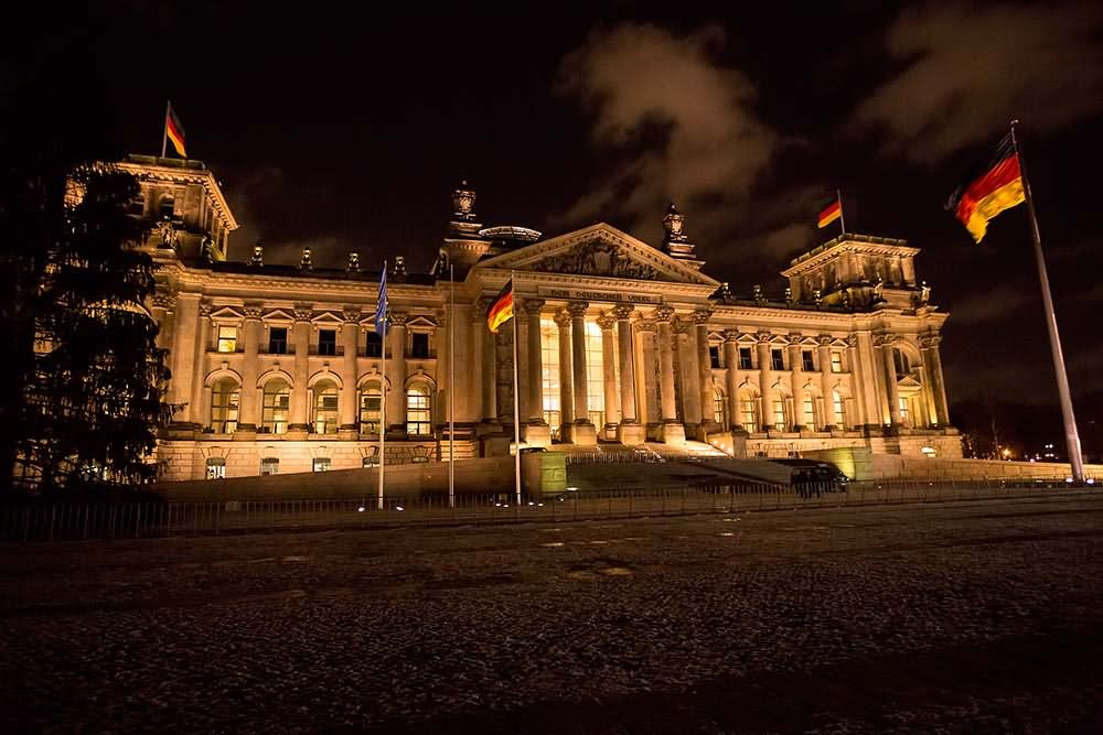 Adorable Night View Image Of The Reichstag Building In Berlin, Germany