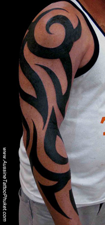 Attractive Black Tribal Design Tattoo On Man Right Full Sleeve