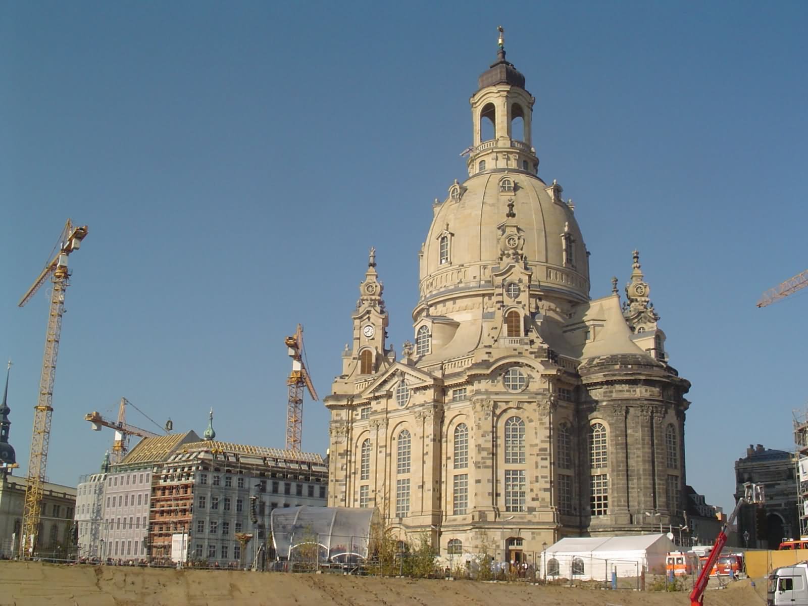 Back View Image Of The Frauenkirche Dresden