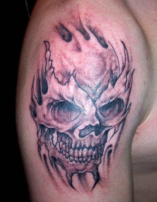Black And Grey 3D Horror Skull Tattoo On Right Shoulder