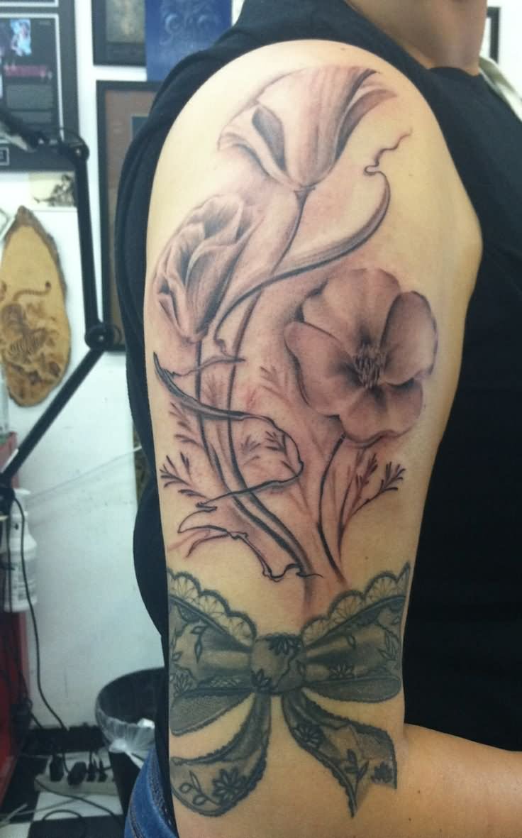 Black And White Poppy Flowers Tattoo On Right Half Sleeve