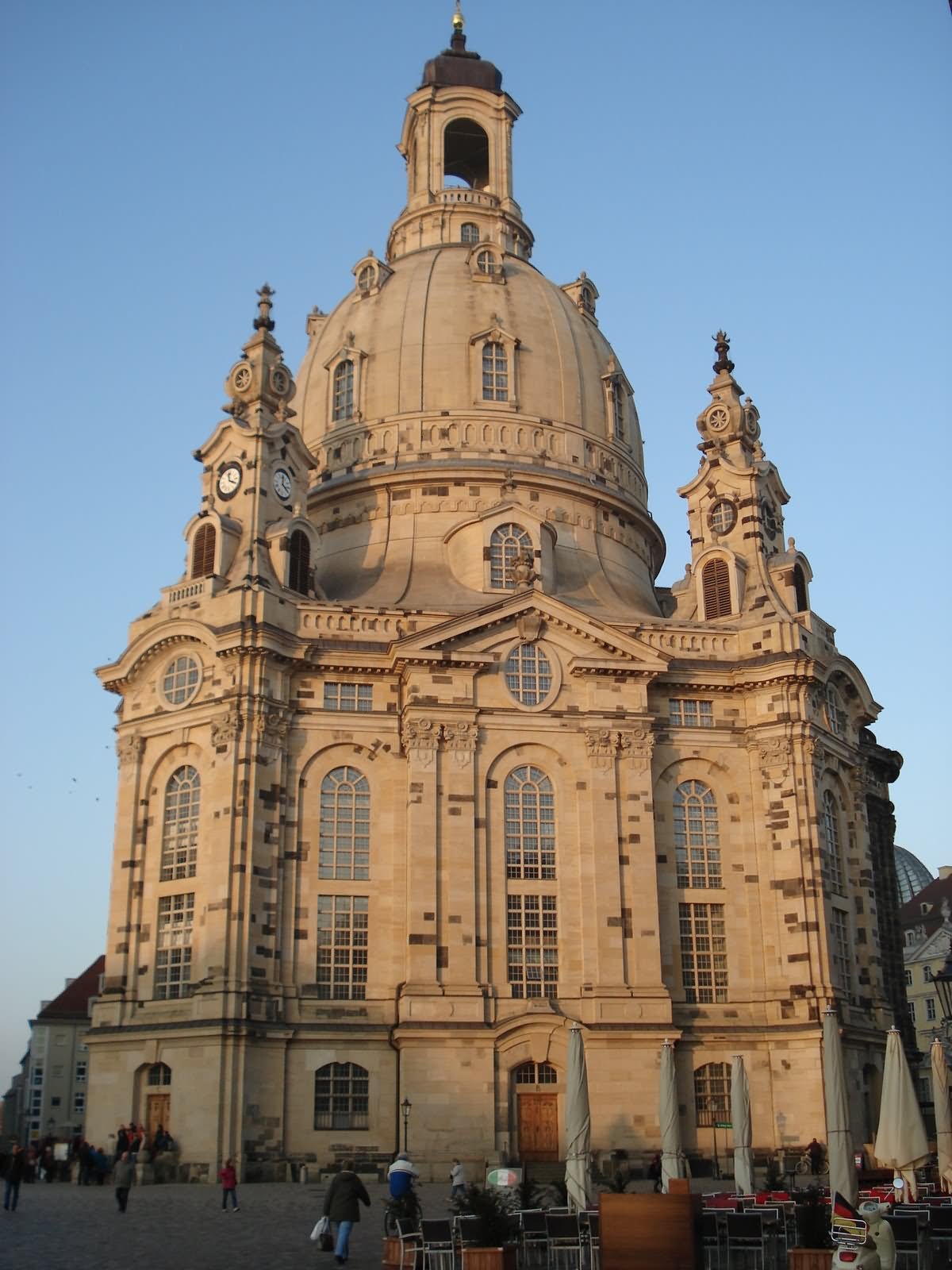 Front Picture Of The Frauenkirche Dresden During Sunset