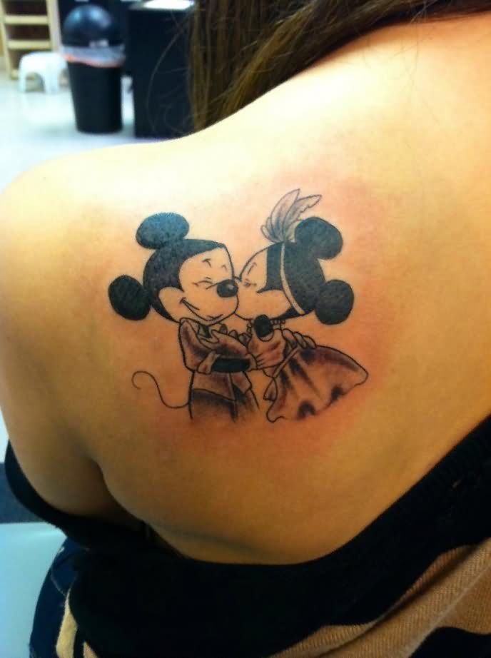 Grey Ink Mickey And Minnie Kissing Tattoo On Left Back Shoulder