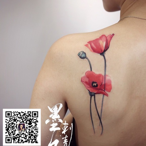 Impressive Poppy Flowers Tattoo On Left Back Shoulder