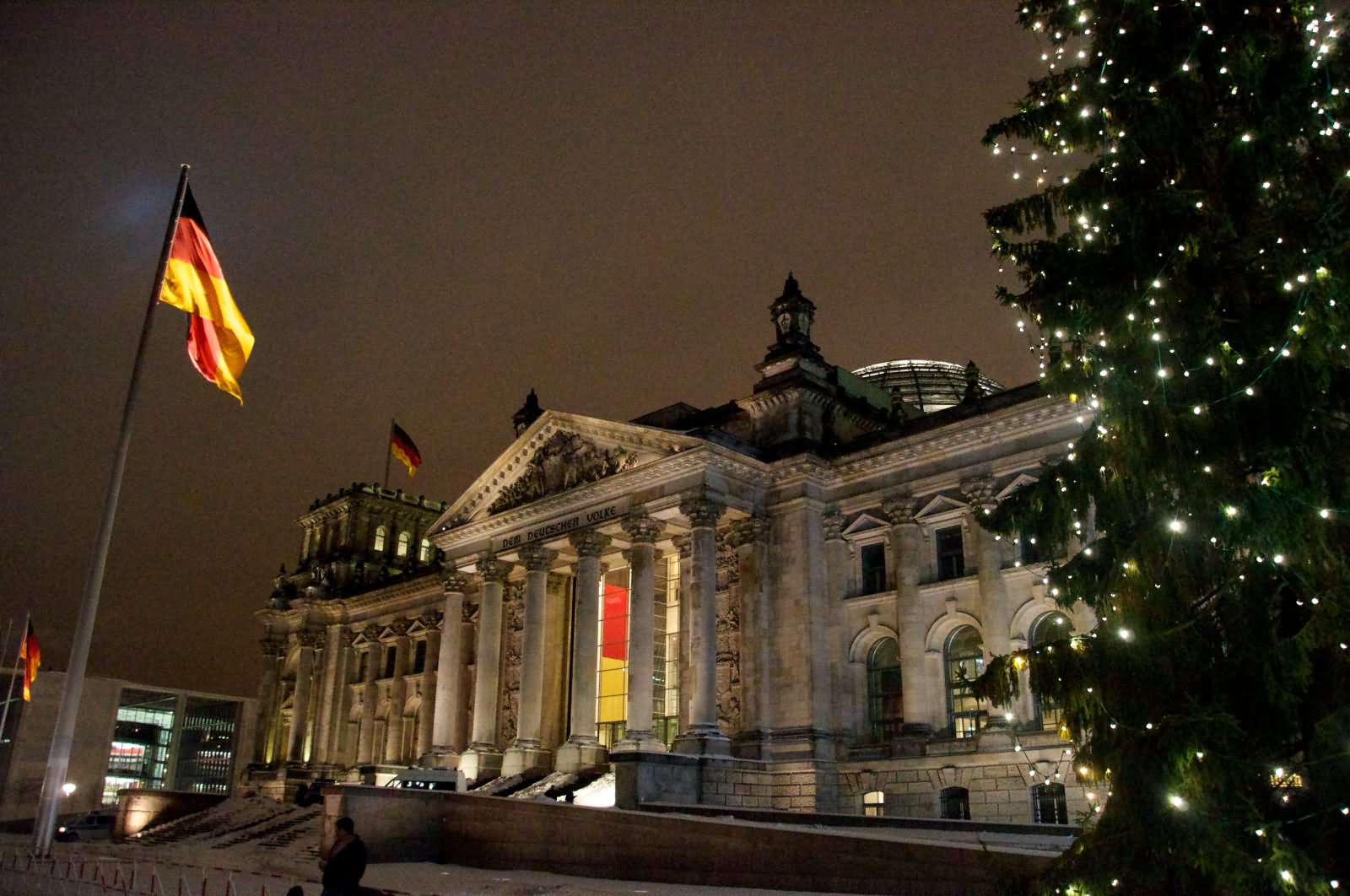 Side View Of The Reichstag On Christmas Night Picture