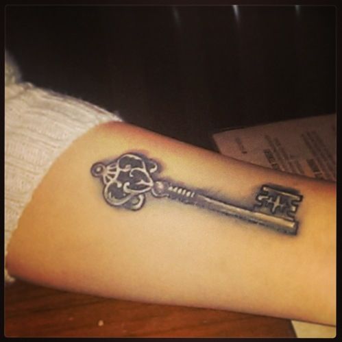 Skeleton Key Tattoo On Girl Right Forearm