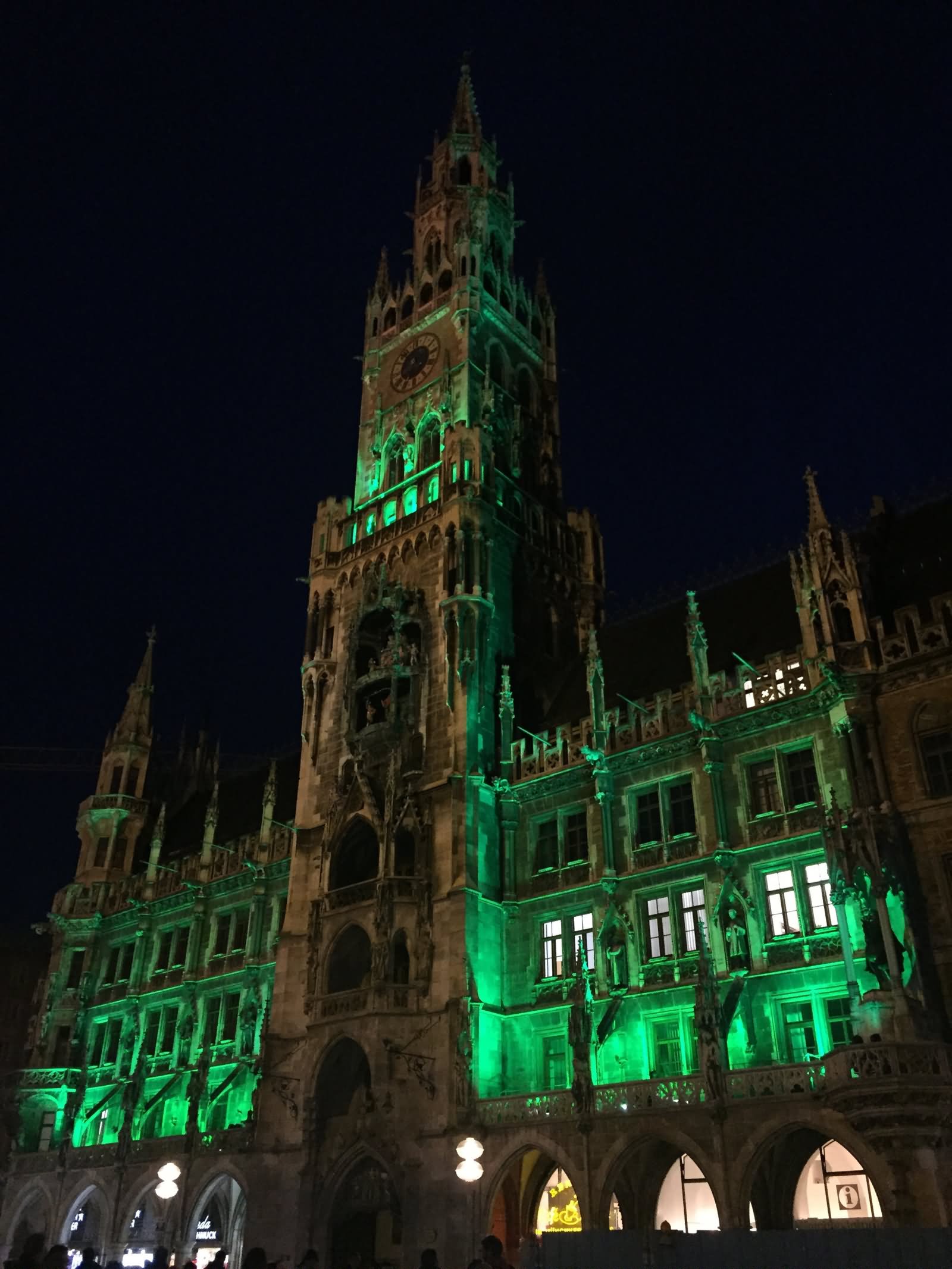 The Neues Rathaus Looks Amazing With Night Lights