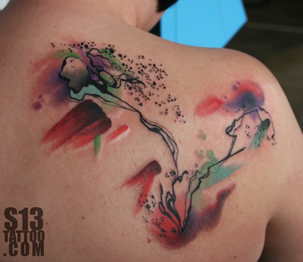 Watercolor Abstract Flowers Tattoo On Right Back Shoulder By Yann Black