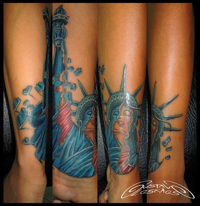 Attractive Statue Of Liberty Tattoo On Wrist