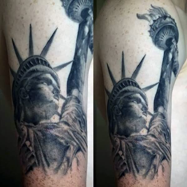 Black And Grey Statue Of Liberty Tattoo On Right Half Sleeve
